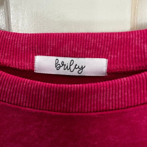 Pink XOXO Heart Womens Graphic Sweatshirt Round Neck Raw Hems Valentines Day - Picture 2 of 8